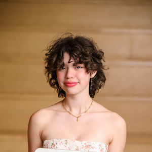 Meet your Posher, Isabel